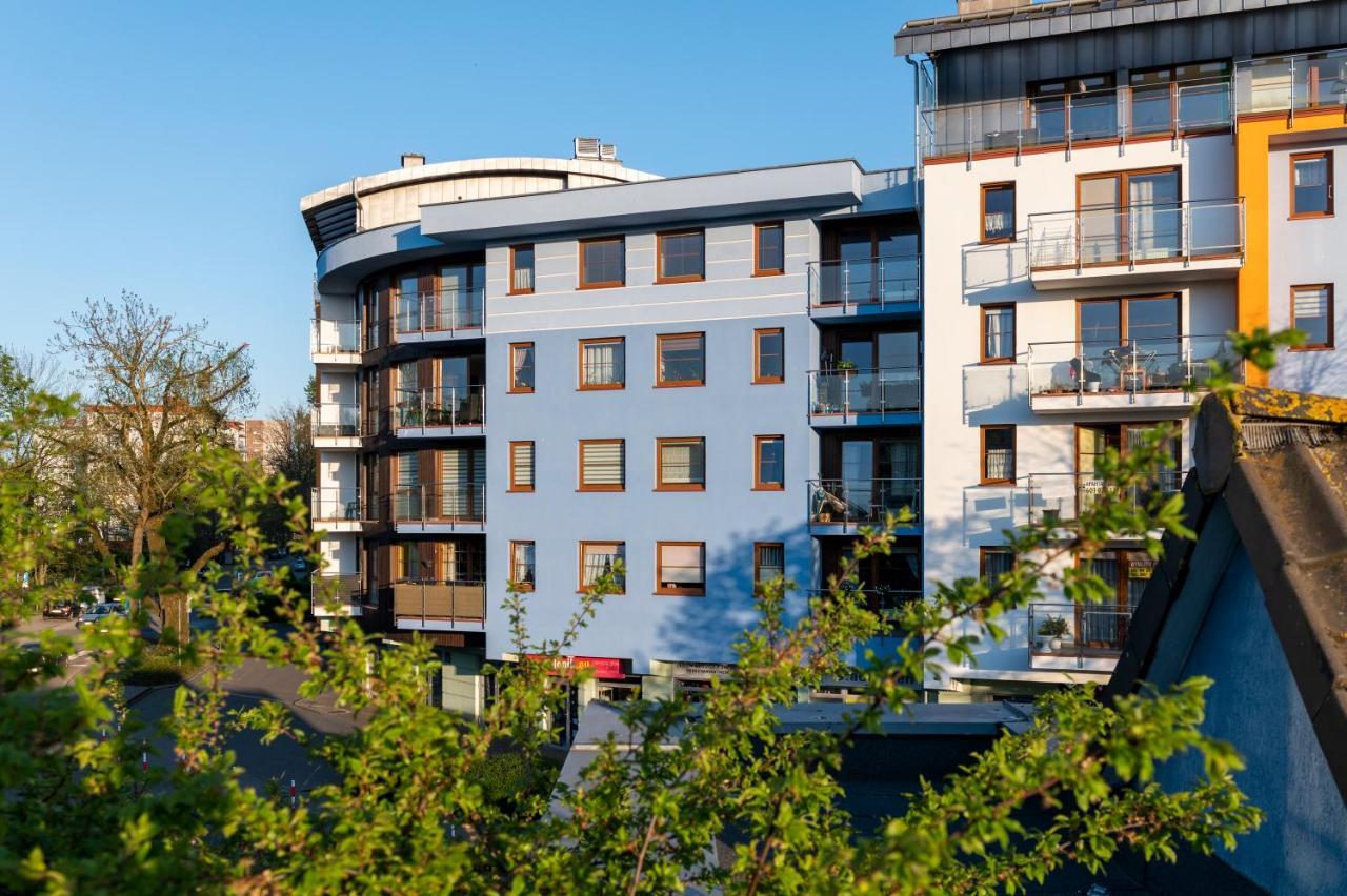 Blue Mare Jagiellonska Kladka Przy Morzu I Pkp Apartamento Kołobrzeg Exterior foto