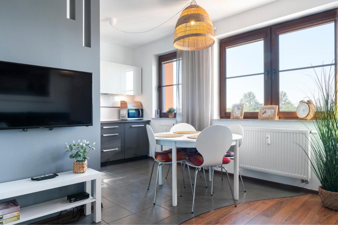 Blue Mare Jagiellonska Kladka Przy Morzu I Pkp Apartamento Kołobrzeg Exterior foto