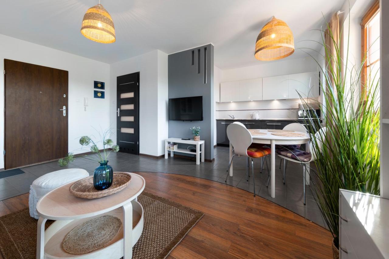 Blue Mare Jagiellonska Kladka Przy Morzu I Pkp Apartamento Kołobrzeg Exterior foto
