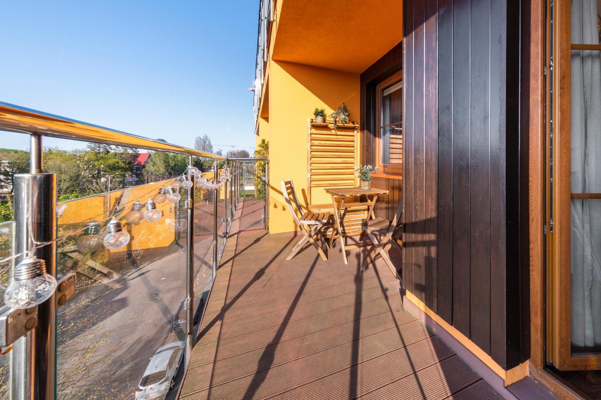 Blue Mare Jagiellonska Kladka Przy Morzu I Pkp Apartamento Kołobrzeg Exterior foto